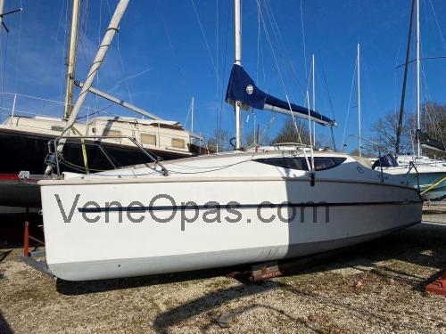 Dufour 26 Tekniset tiedot ja arvostelut